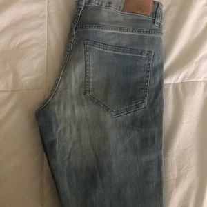 Light wash ripped jeans